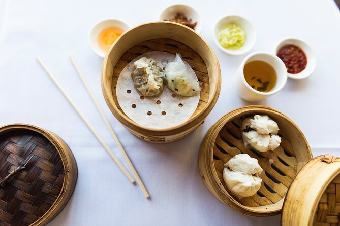 #1 Rated NYC Chinatown Food and History Walking Tour with FNYT - Starting with dim sum at Dim Sum Go Go