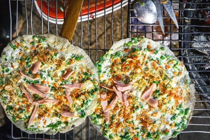 12 Tasting Street Food & Sightseeing By Scooter with Student - Nguyen Thien Thuat’s old apartments