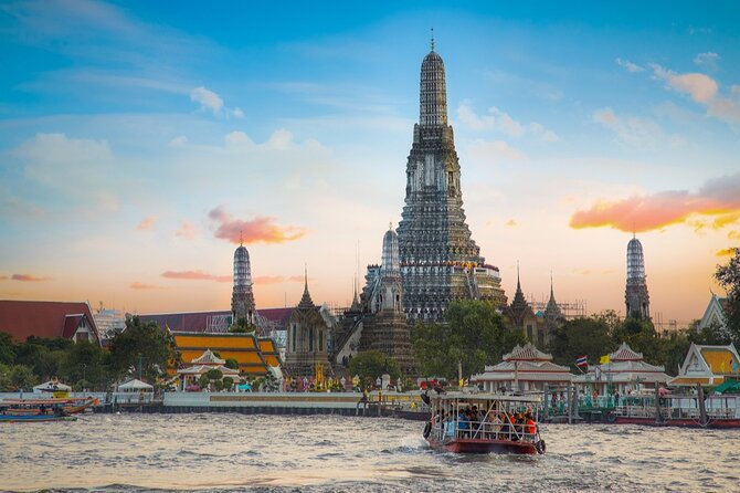3-Hour Bangkok Walking Tour: Wat Pho and Wat Arun - Meeting at Tha Tian Pier
