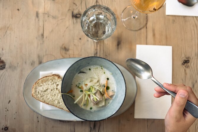 3 Hour Guided Food Walk Tour in Alesund, Norway - Starting at Keiser Wilhelms gate
