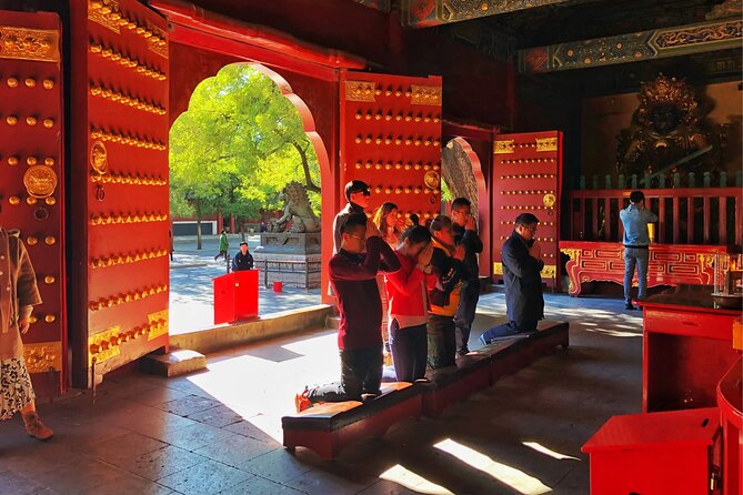 4-Hour Private Tour: Lama Temple, Confucius Temple, Guozijian Museum with Dim Sum - Who should book this half-day experience?