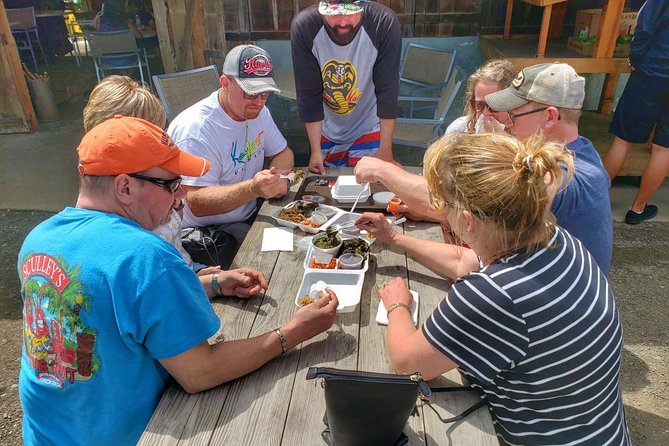 6 Hour Local Food Plate Jeep Tour - Tropical Farms and the macadamia nut stop
