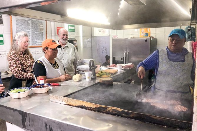 A Night of Tacos and Mezcal in Mexico City - The minivan ride is part of the practical appeal