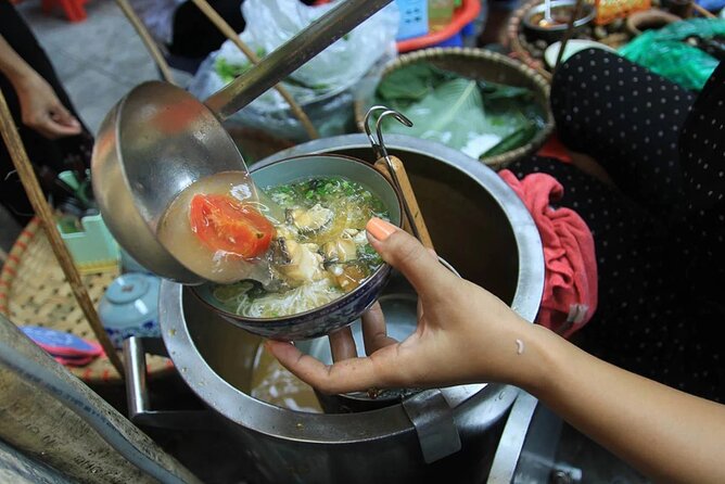 A Taste Of Hanoi Private and All Inclusive Street Food Experience - Dessert and the final taste of Hanoi