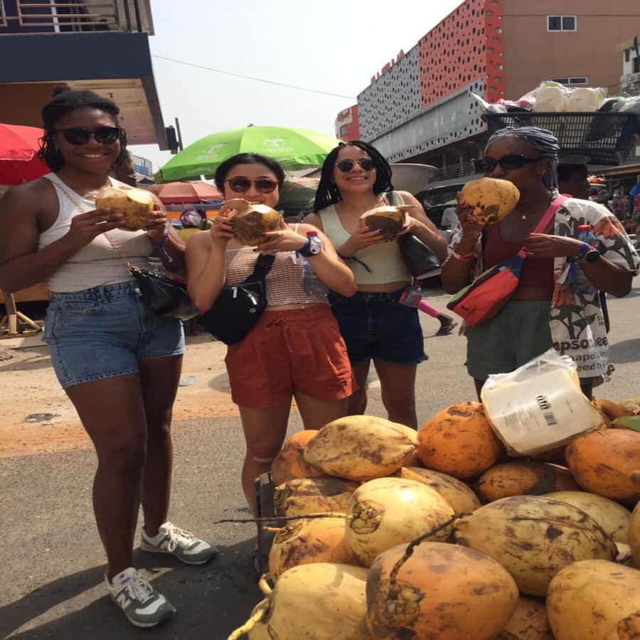 Accra Street Food Tour: Makola Market Tour With Full Lunch - Starting at Ghana School of Law