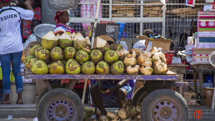 Accra Street Food Tour: Makola Market Tour With Full Lunch - Should you book the Makola Market food tour?