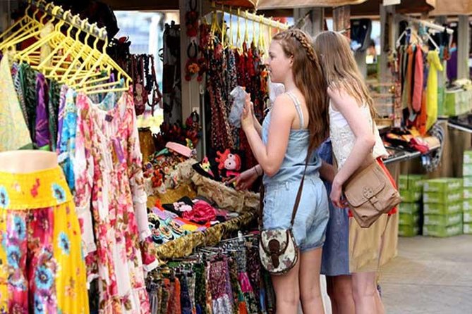 Agra: Street Food and Walk Tour with Spice Market by Tuk-Tuk - Hotel pickup makes the start simple