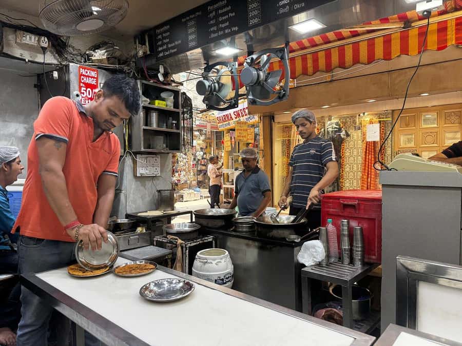 Agra: Street Food Tour with Spice Market on Tuk-Tuk Ride - Chaat Gali: the main tasting stop