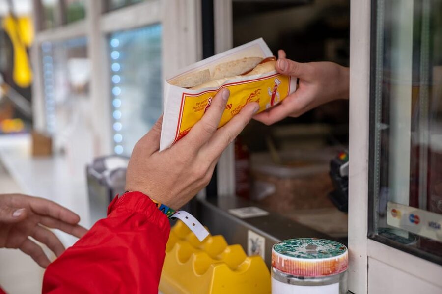 Akureyri: City Walk with Local Food - Who will get the most from this experience