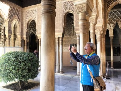 Alhambra and Nasrid Palaces and Local Food Experience