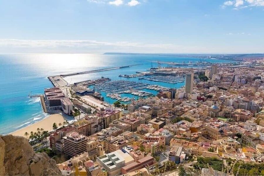 Alicante: Best Street Food Tour With A Local Guide - Why this food walk makes sense in Alicante