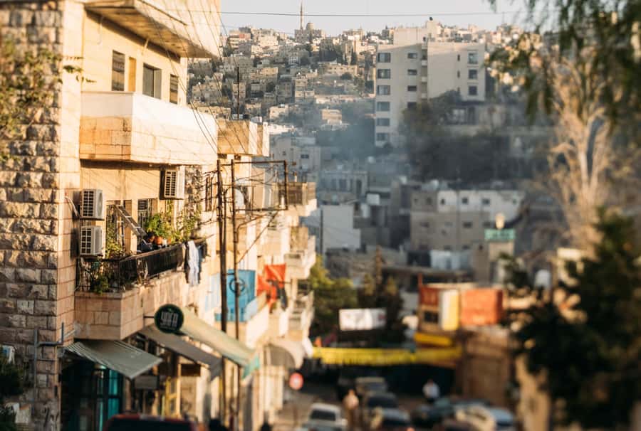 Amman Walking Tour: Hidden Gems, Culture & Street Food - King Abdullah I Mosque and practical dress advice
