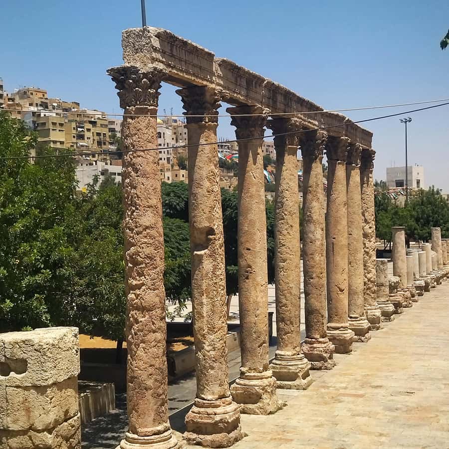 Amman Walking Tour: Hidden Gems, Culture & Street Food - Jebel Al-Weibdeh, art, and a different side of Amman