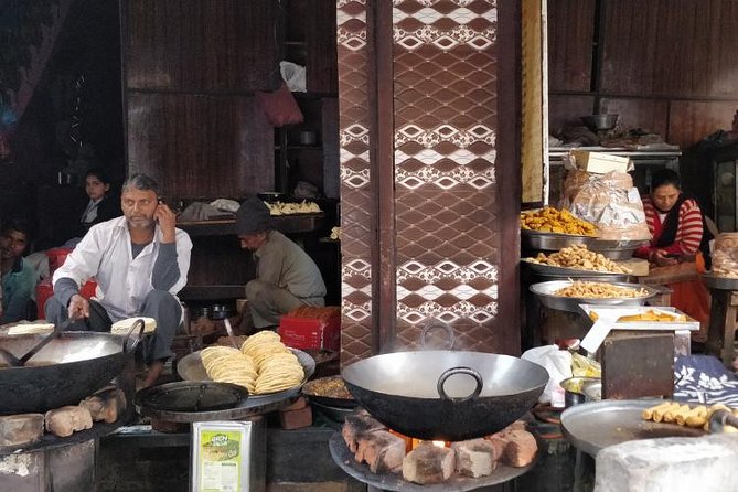 Amritsar Food Crawl - Buttered paranthas and spicy gravies
