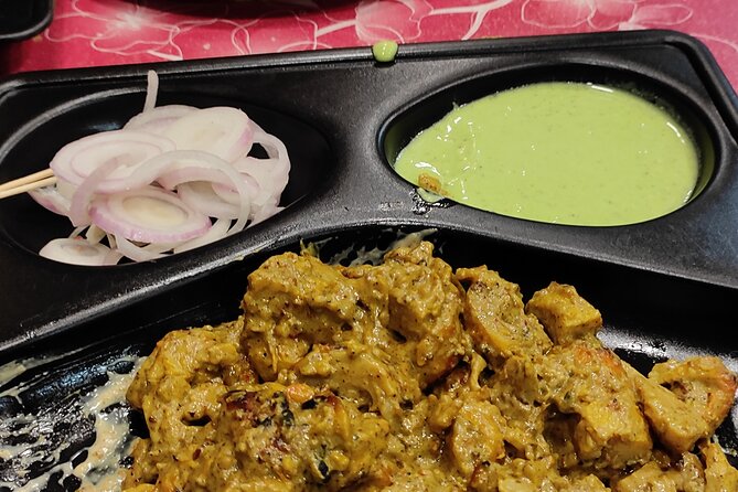Amritsar Food Walk With Hidden Gems - The guides make the difference