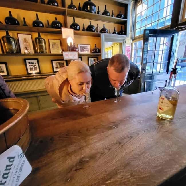 Amsterdam: Food Walking Tour - Starting at Amsterdam Centraal with an appetite