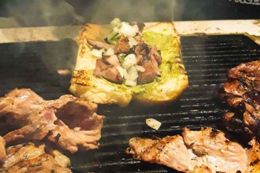 Antigua Local: Evening Street Food Tour with Dinner - Key points to know before you book