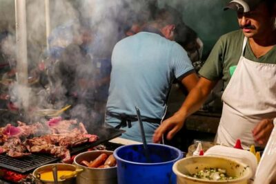 Antigua Local: Evening Street Food Tour with Dinner