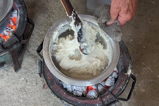 Arusha: Traditional Tanzania Cooking Class & Food Market Tour - The guides and the human side