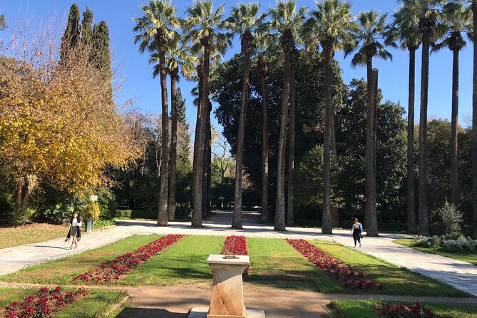 Athens by E-Bike: Monuments, Food & Transfers (Cruise Tour) - The Presidential Mansion and a changing guard