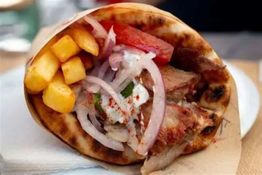 Athens: E-Bike Trike Tour with Gyros & Souvlaki Tasting - Areopagus and Filopappou for the Best Photos