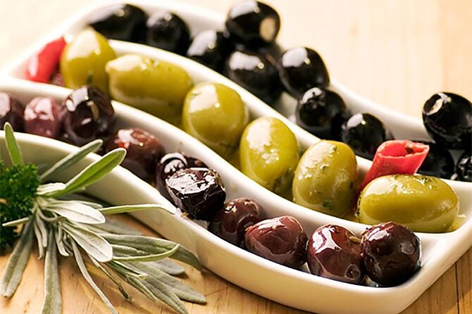 Athens Street Food Markets and Hidden Gems Experience - Finishing Near Monastiraki Square