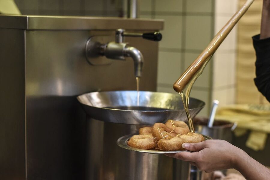 Athens: Ultimate Food Walking Tour with 15 Tastings - Specialty shops and the flavors behind Greek food