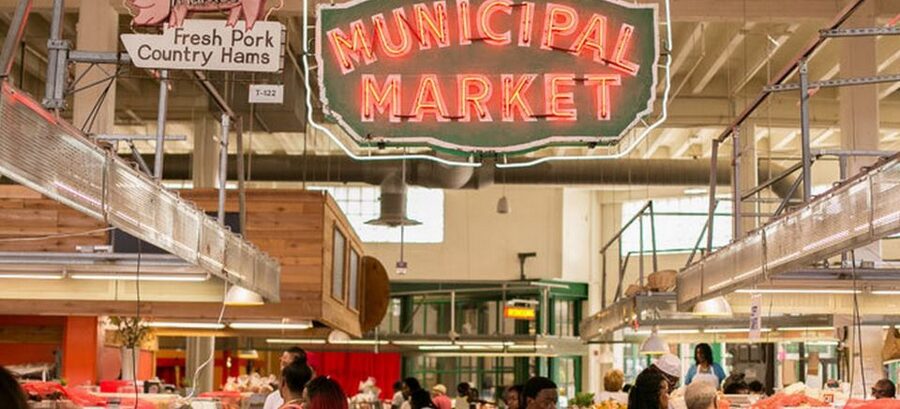 Atlanta: Historic Market Food Tour and Biscuit Cooking Class - Why the Indoor Format Works