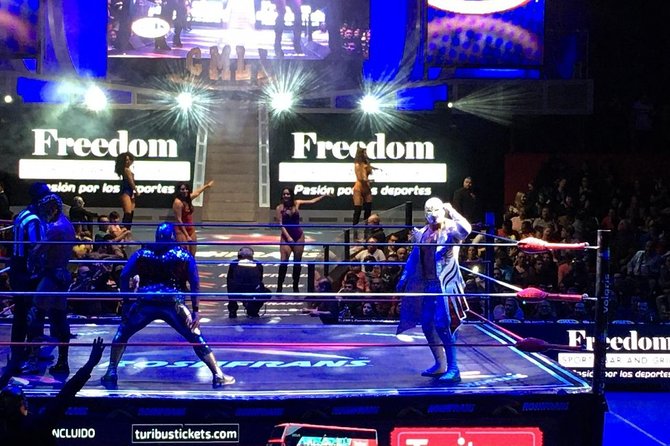 Authentic Lucha Libre Tour : Wrestling School, Tacos & Mezcal - Who will enjoy this night most