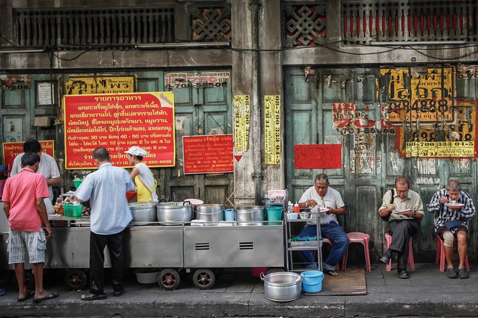 Authentic Street Food Tour in China Town Bangkok - A Small Group, With One Important Clarification