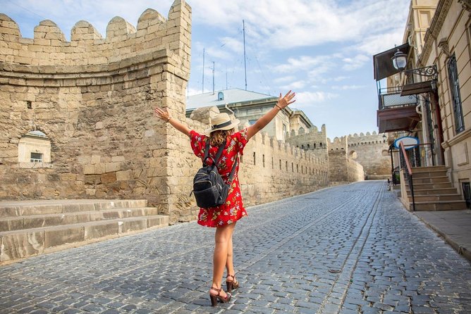 BAKU WALKING tour with the best STREET FOOD and DRINK tasting - What $29.99 gets you