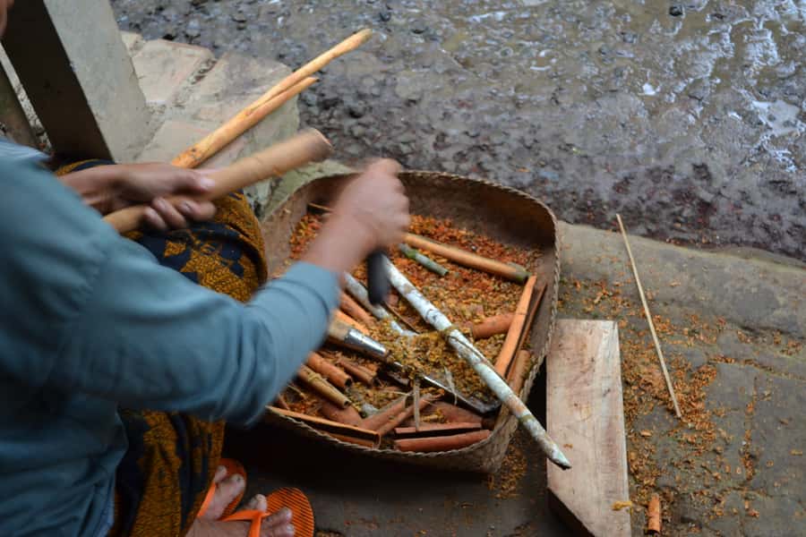 Bali: Authentic Culinary Street Food Experience Tour - Fresh coconut, coffee, and the optional extras