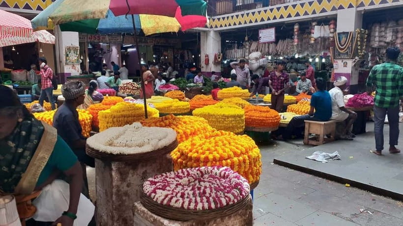 Bangalore : Evening Food Street Walk and Market Visit - Should you book the Bangalore food street walk?