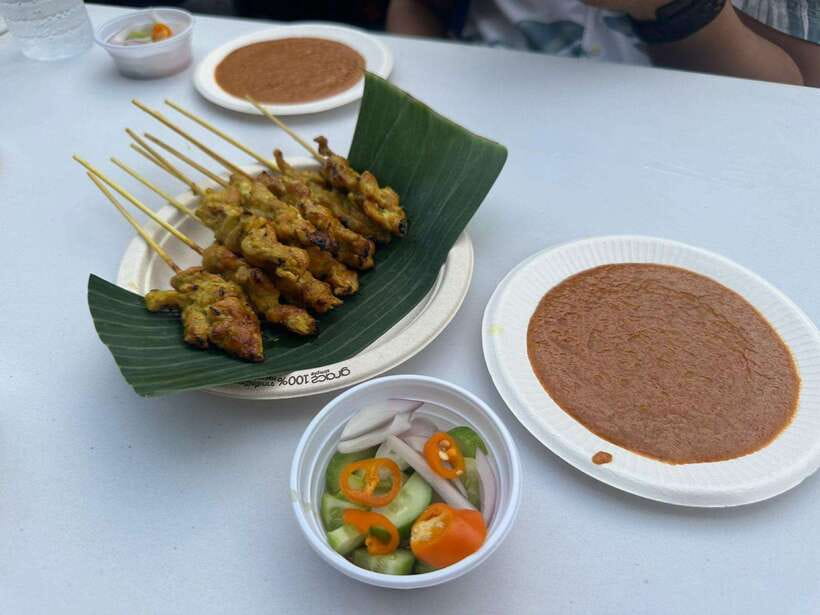 Bangkok Authentic Tasting Thai-Chinatown Walking Food Tour - Starting at I’m Chinatown Mall