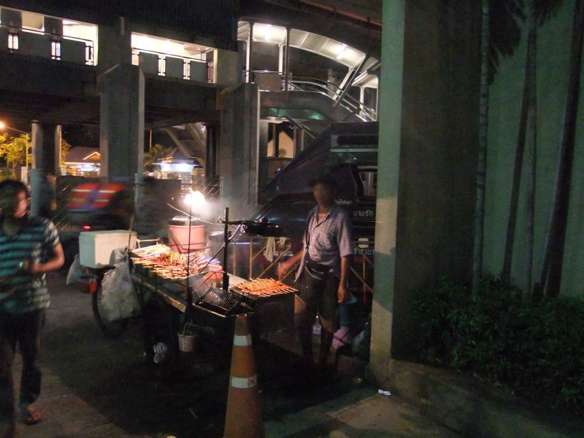 Bangkok by Night Cycling Tour with Street-food Meal - Who will enjoy this ride most