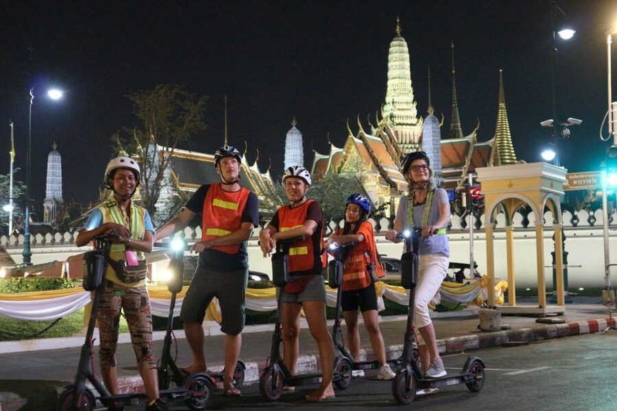 Bangkok: E-Scooter Night Tour with Local Street Food - Why an e-scooter is a smart way to see Bangkok at night