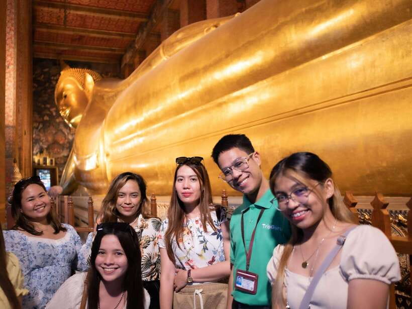 Bangkok: Evening Tour with Wat Arun, Wat Pho & Tuk Tuk Ride - Yaowarat Road and Bangkok after dark