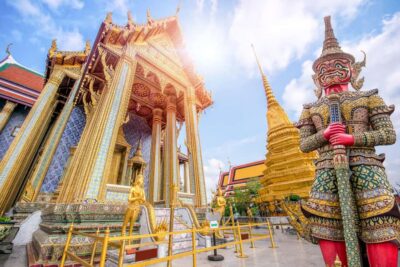 Bangkok: Grand Palace, Wat Pho, and Wat Arun Private Tour
