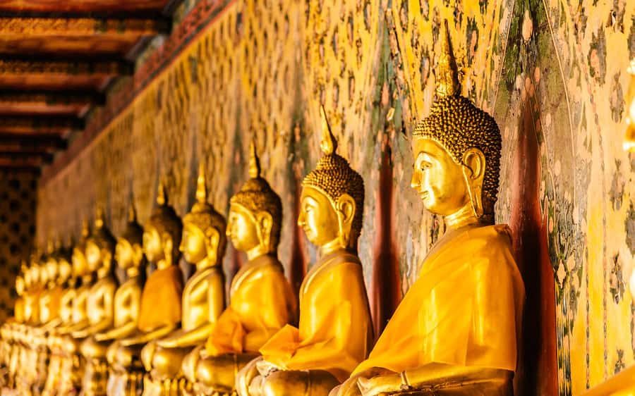 Bangkok: Grand Palace, Wat Pho, & Wat Arun Walking Tour - Wat Pho and the reclining Buddha