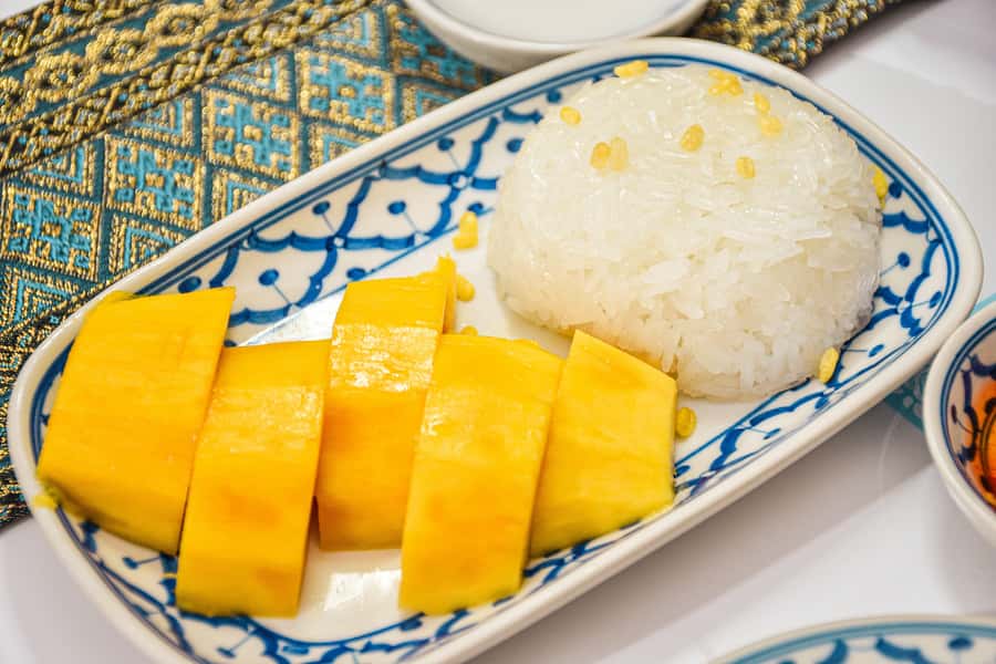 Bangkok: Grand Palace, Wat Pho with Mango Dessert Tastings - Why this Bangkok route works