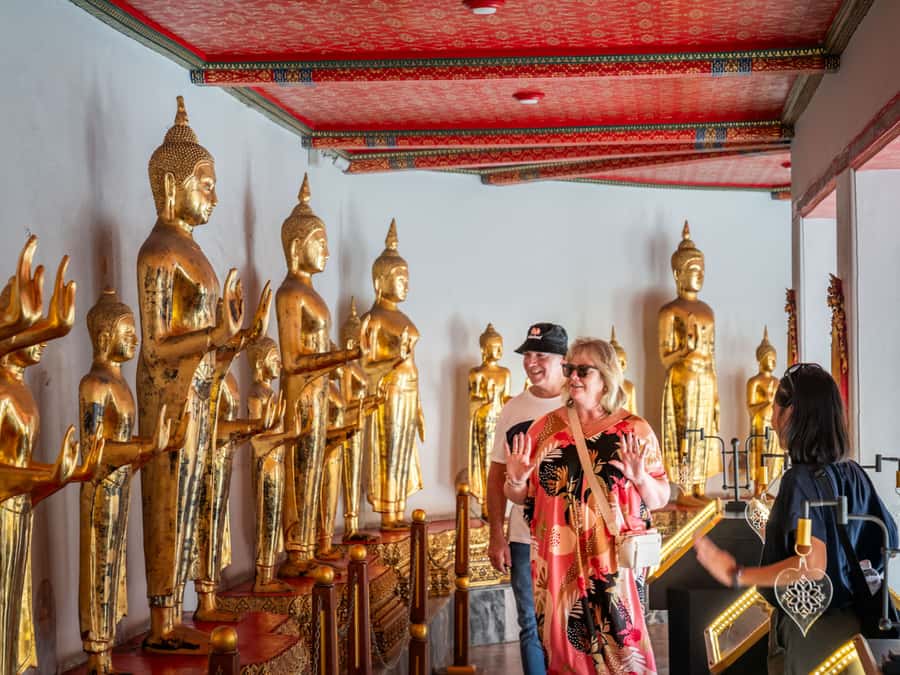 Bangkok: Grand Palace, Wat Pho with Mango Dessert Tastings - Wat Pho and the Reclining Buddha