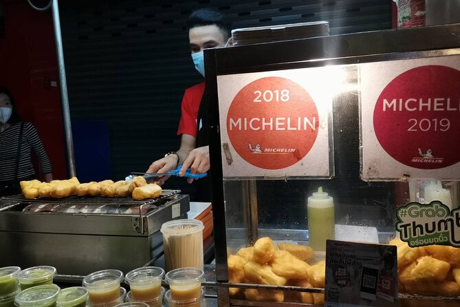 Bangkok: Michelin Guide Street Food Tour by Tuk Tuk - Donuts, desserts, and optional surprises