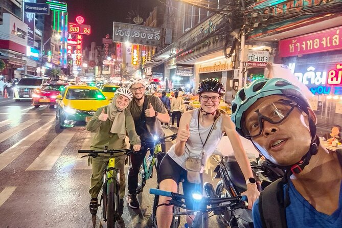 Bangkok Night Bike Tour -Hotel-pickup & Dinner - Chinatown’s alleyways and street-food stops