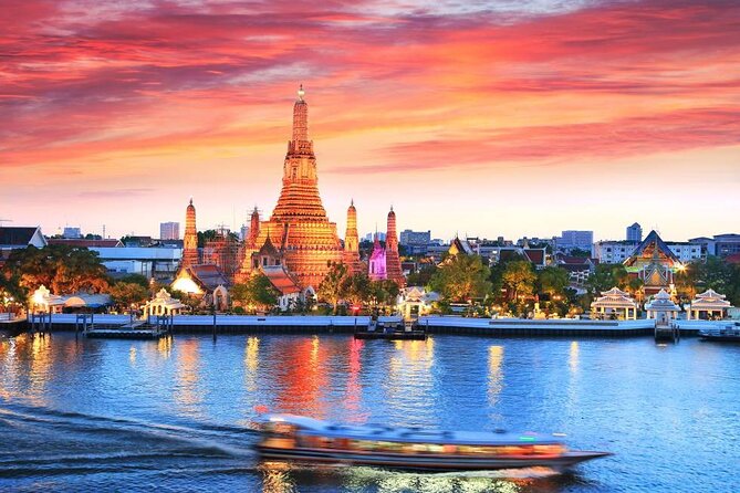 Bangkok Night Bike Tour -Hotel-pickup & Dinner - Pak Khlong Flower Market in its evening rush