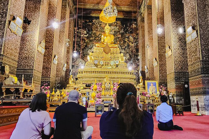 Bangkok Night Tour: Wat Arun, Wat Pho, Chinatown & Tuk Tuk Ride - The tuk-tuk ride from Wat Pho to Chinatown