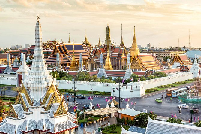 Bangkok Royal Road - Top 3 Major Monuments (Grand Palace, Wat Pho, Wat arun) - Why this half-day route works in Bangkok