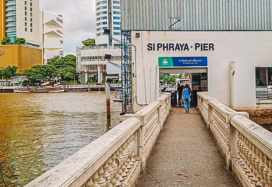 Bangkok: Street Art and Street Food Walking Tour - Finishing at River City