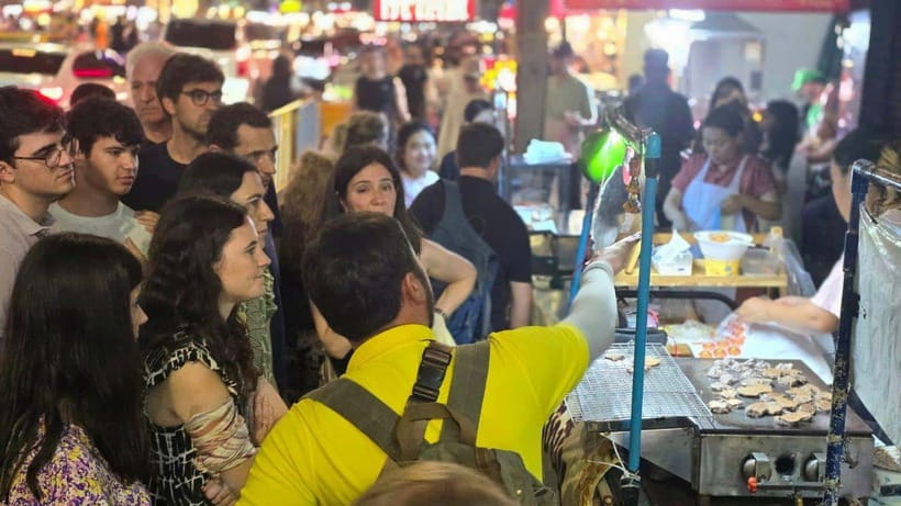 Bangkok: Street Food Tasting Tour at Night - Key points to know before you book