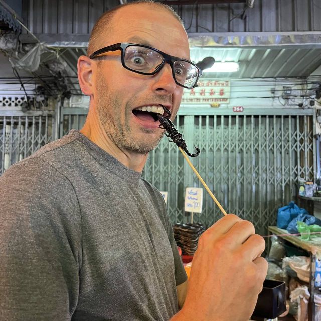 Bangkok: Street Food Tasting Tour at Night - Is $49 fair for 150 minutes?