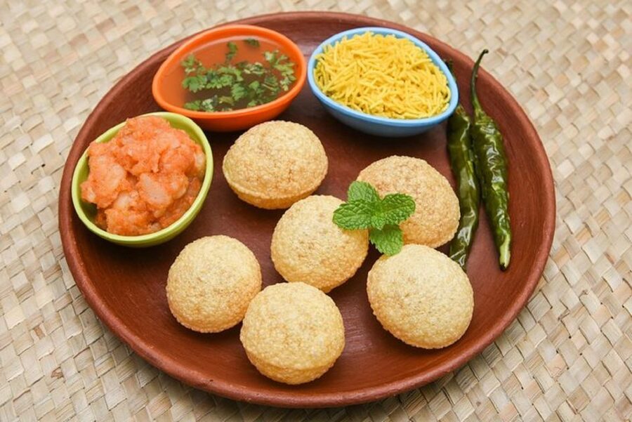Banglore: Guided Street Food Crawl - Why V V Puram’s Thindi Beedi works for food lovers